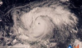 中国台风最新爆料,多台风共舞，沿海地区需警惕！”